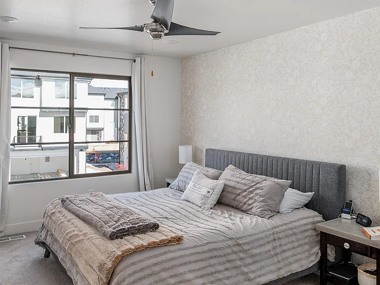 159 W Harvest Village Ln — Photo 18