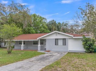 220 W Dicie Ave, Eustis, FL 32726
