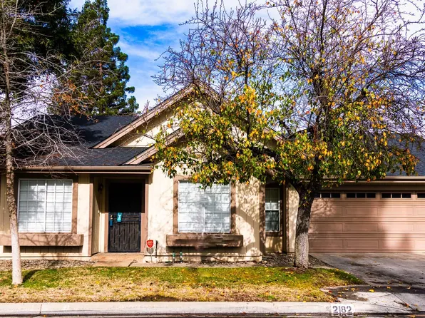 2182 E Minarets Ave, Fresno, CA 93720