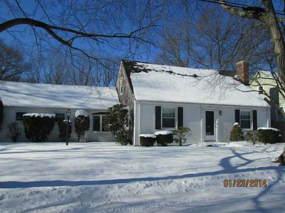 71 Wilton Ave, Pawtucket, RI, 02861