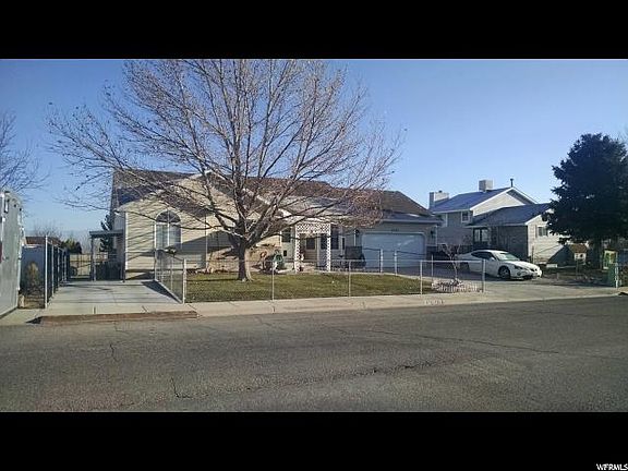2nd image of 5732 W Cape Cod Dr