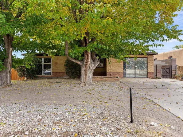 1115 Morris St NE, Albuquerque, NM 87112