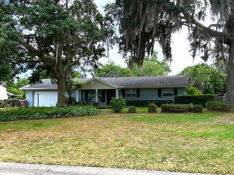 1st image of 1228 SE 18th Pl