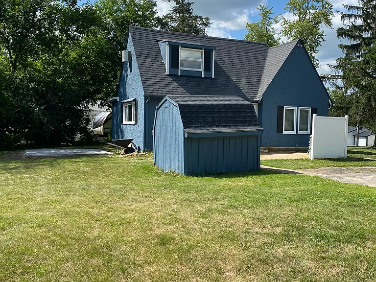 N1011 Tombeau Rd — Photo 4