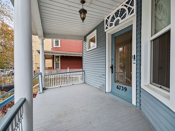 3rd image of 6739 N Newgard Ave