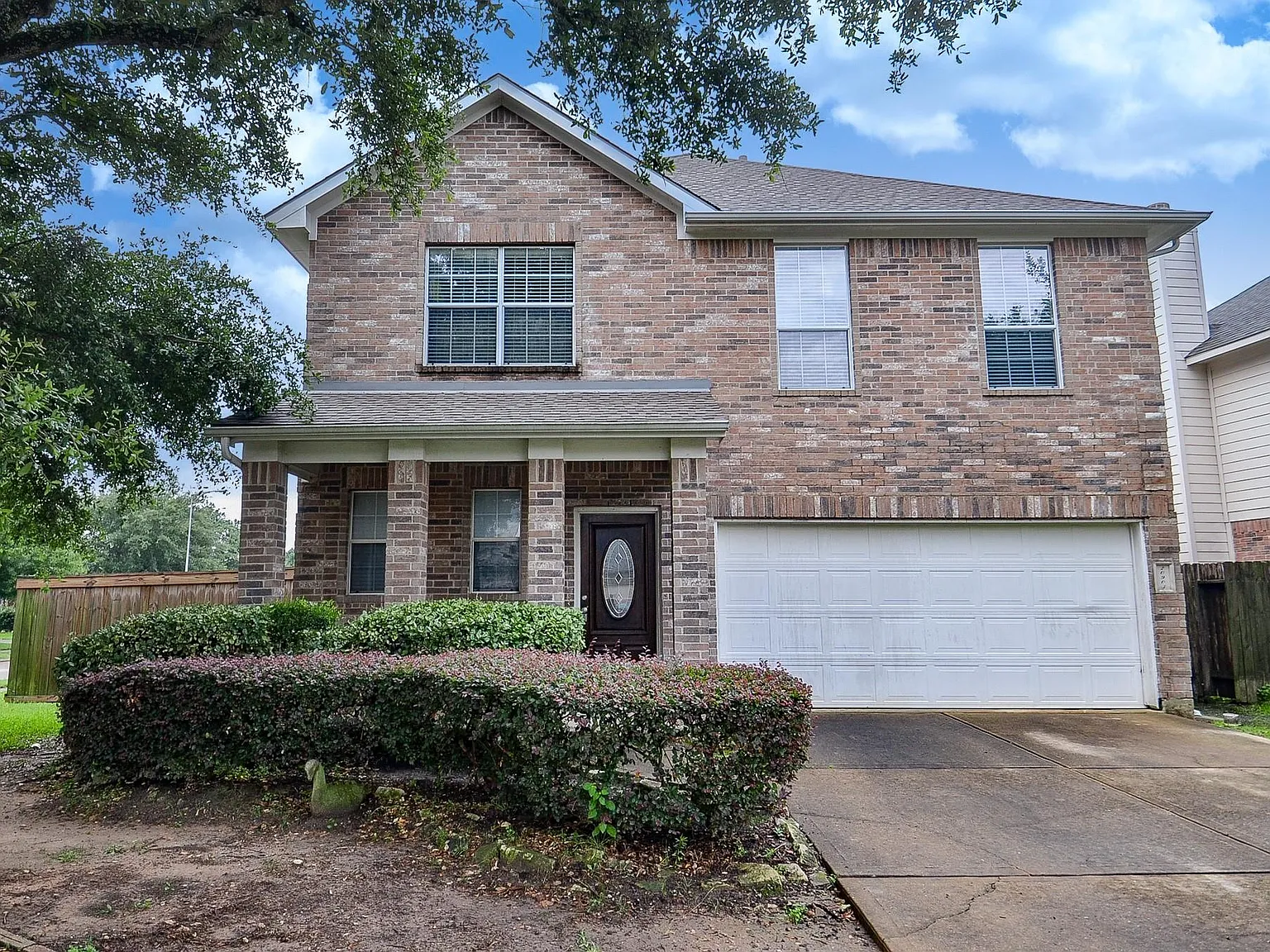 3 bed, 2.5 bath, 1796 sqft, $1,950 — Photo 3