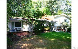 1st image of 233 Knollwood Dr