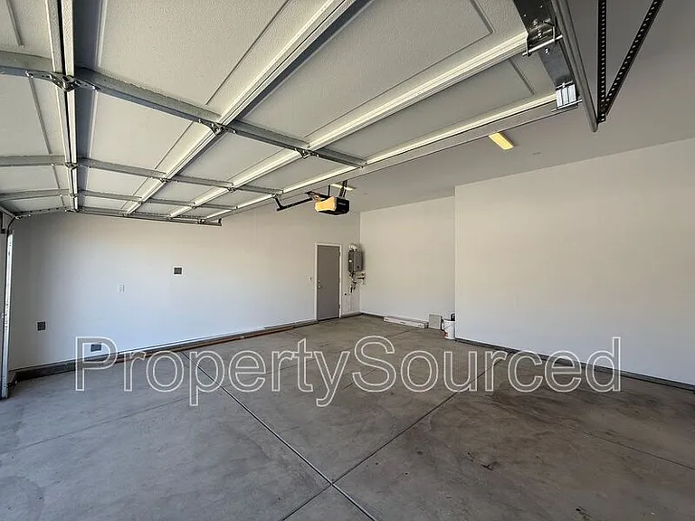 1428 Nascimento St — Photo 40