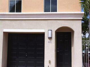 651 Casa Loma Blvd, Boynton Beach, FL 33435