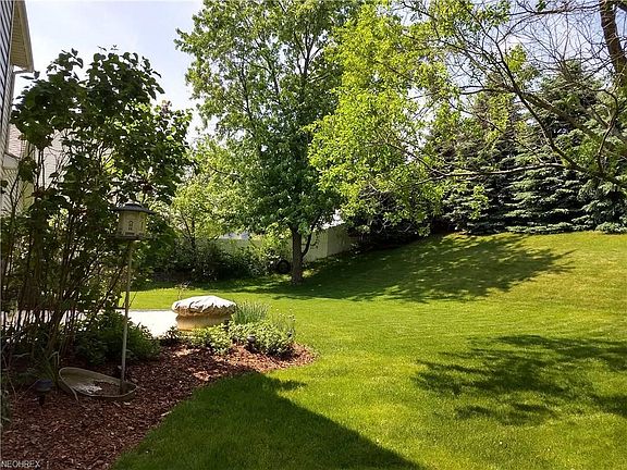 3rd image of 205 Shawnee Cir
