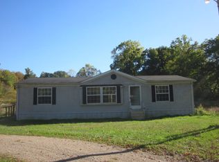 916 Owl Creek Rd, Frankfort, OH 45628