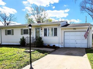 4114 Sweet Gum Dr, Saint Louis, MO 63125