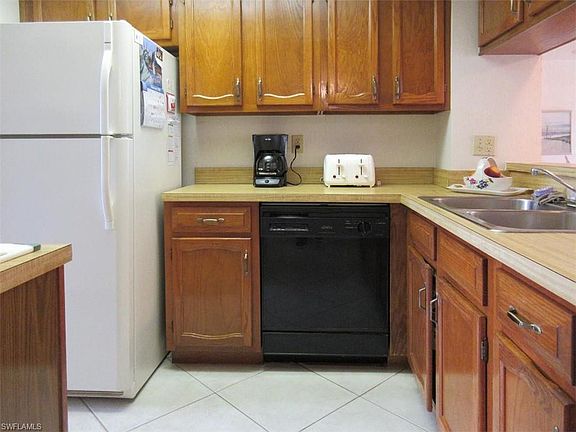 4th image of 4265 Bay Beach Ln APT 223
