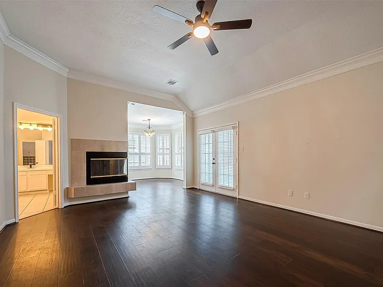 20819 Autumn Redwood Way — Photo 40