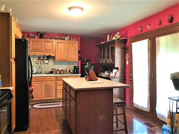 4th image of 6451 Todd Dr