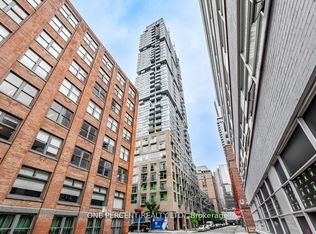 30 Nelson St #426, Toronto, ON M5V0H5