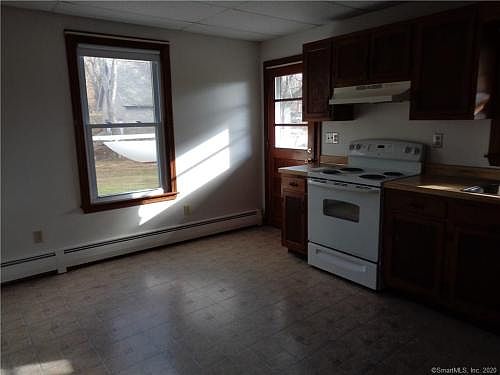 4th image of 12 Williams St