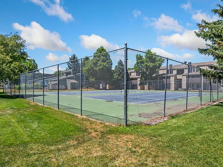 512 E Monroe Dr #D431 — Photo 15