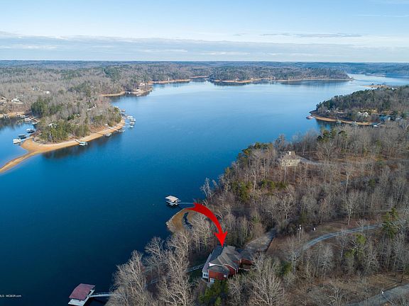 Image 4: Lake Location