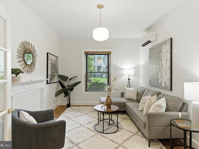 147 R St NE APT 8, Washington, DC, 20002
