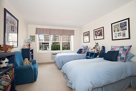 5th image of 1091 Lexington Ave #8C