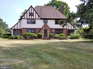 1135 E Landis Ave, Vineland, NJ 08360
