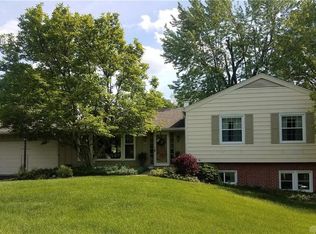 460 W Rahn Rd, Kettering, OH 45429