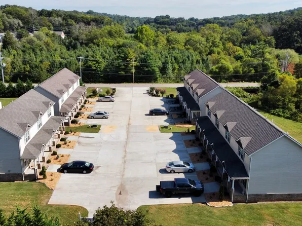 232 Beals Chapel Rd, Lenoir City, TN 37772