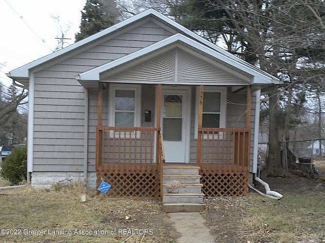 1st image of 1536 Redwood St