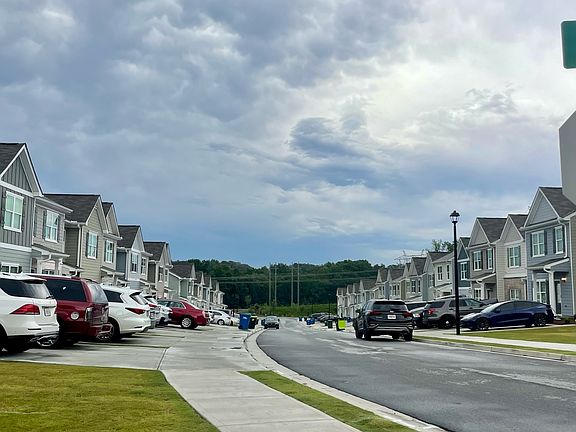 2nd image of 4325 Shaffer Ct S