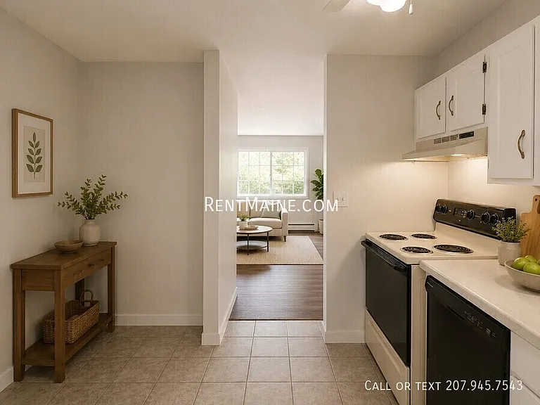 10 Tall Pines Dr #13 — Photo 4