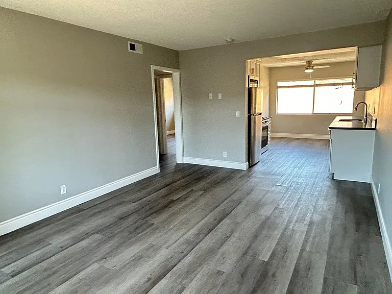 Palm View Apartments in Azusa — Photo 46