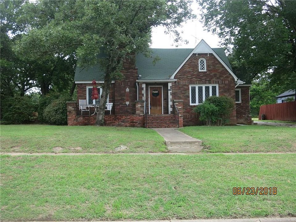 1st image of 1111 Sunset Dr