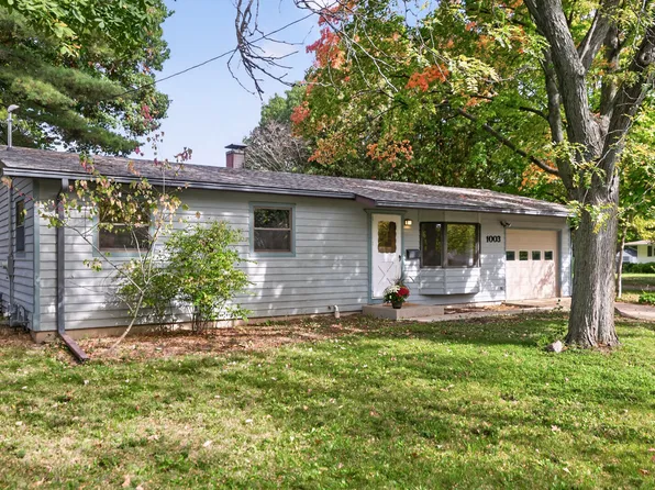 1003 Susan Ct, Dekalb, IL 60115
