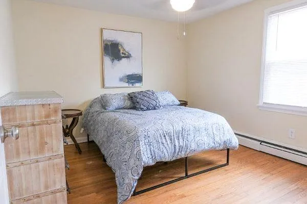 105 N Willow St #6 — Photo 5