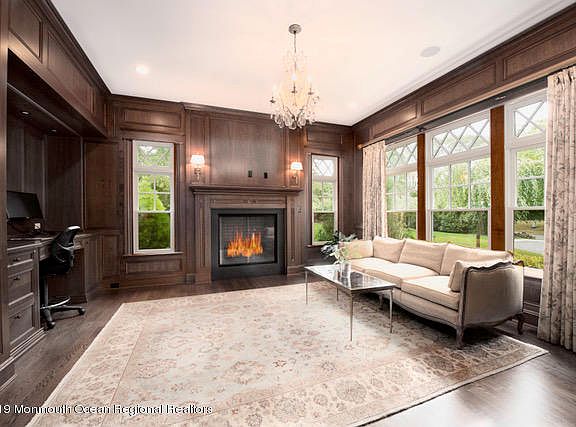 5th image of 41 Bellevue Ave
