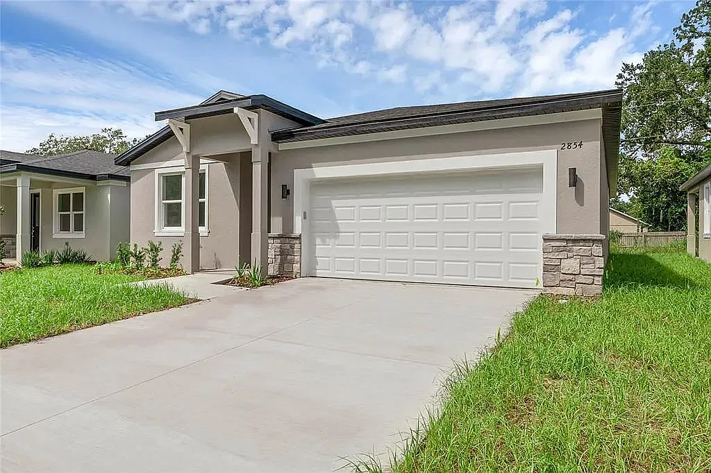 3 bed, 1614 sqft, $2,700 — Photo 2