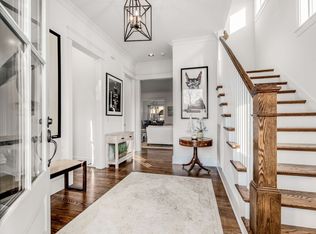 704 Estes Rd, Nashville, TN 37215