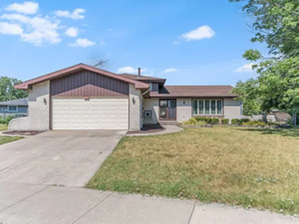 8564 Cherry Stone Pl, Tinley Park, IL 60487