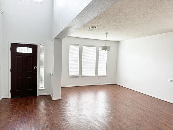 3rd image of 16534 Cypress Bridge Dr