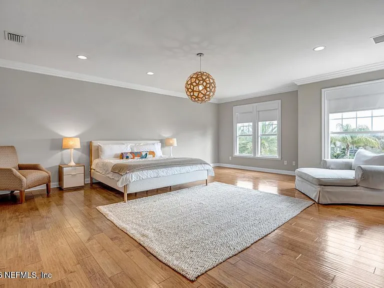 548 Le Master Dr — Photo 29