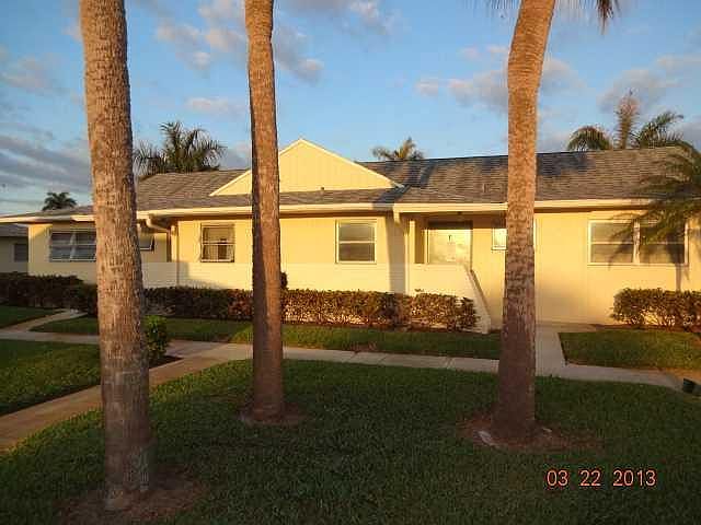 1st image of 4808 Cresthaven Blvd