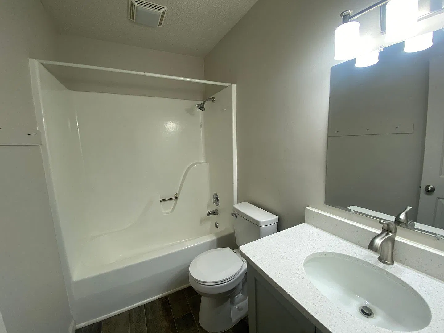 2013 Westwood — Photo 3