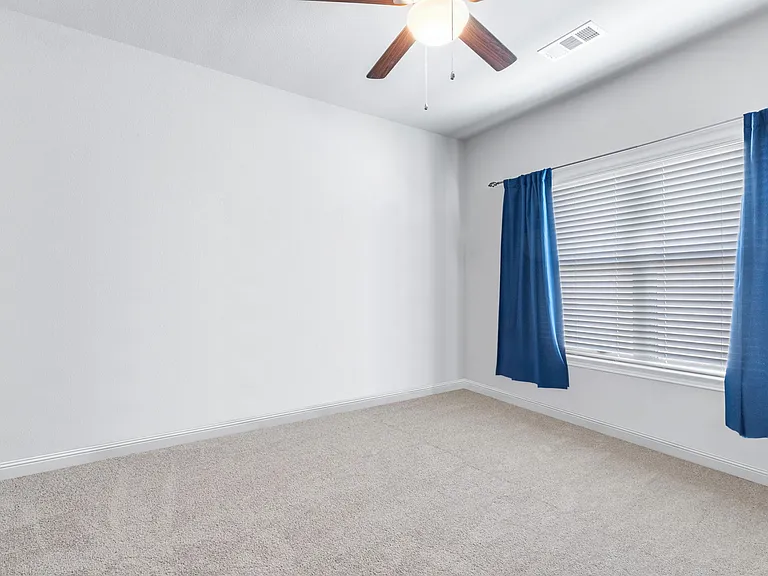 16613 Dry Creek Blvd — Photo 12