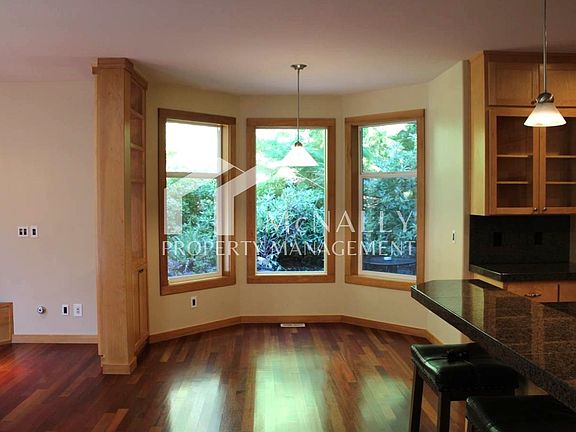 5th image of 5713 49th St NW