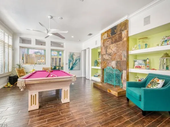 9229 Sunnyfield Dr, Las Vegas, NV 89134