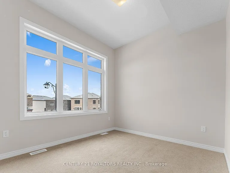 873 Logan Dr — Photo 12