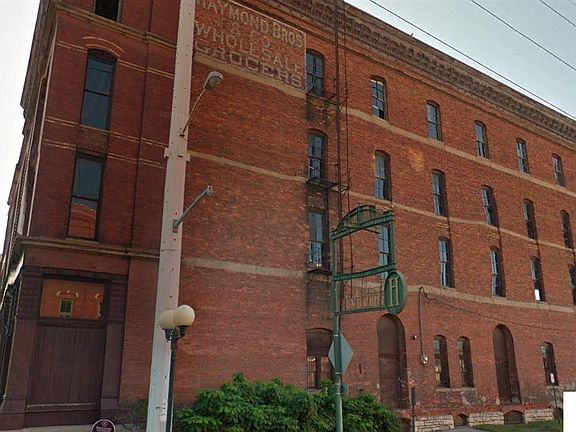 3rd image of 801 O St #340