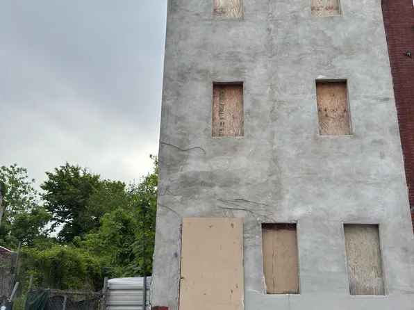 2413 N 15th St, Philadelphia, PA 19132