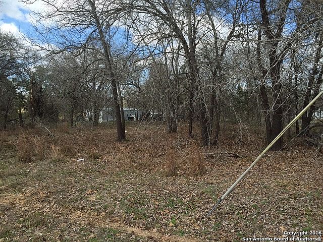 2nd image of 3915 Anaqua Dr Unit 32